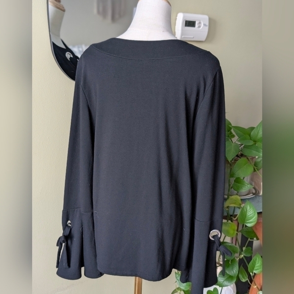 INC International Concepts Women's Size Medium Black Silver Embellished Top - Picture 5 of 11